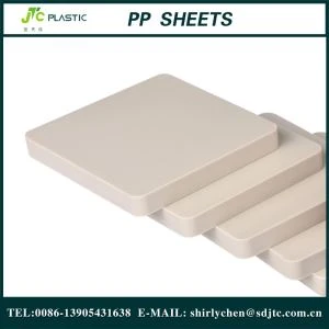 صفائح PVC الصلبة